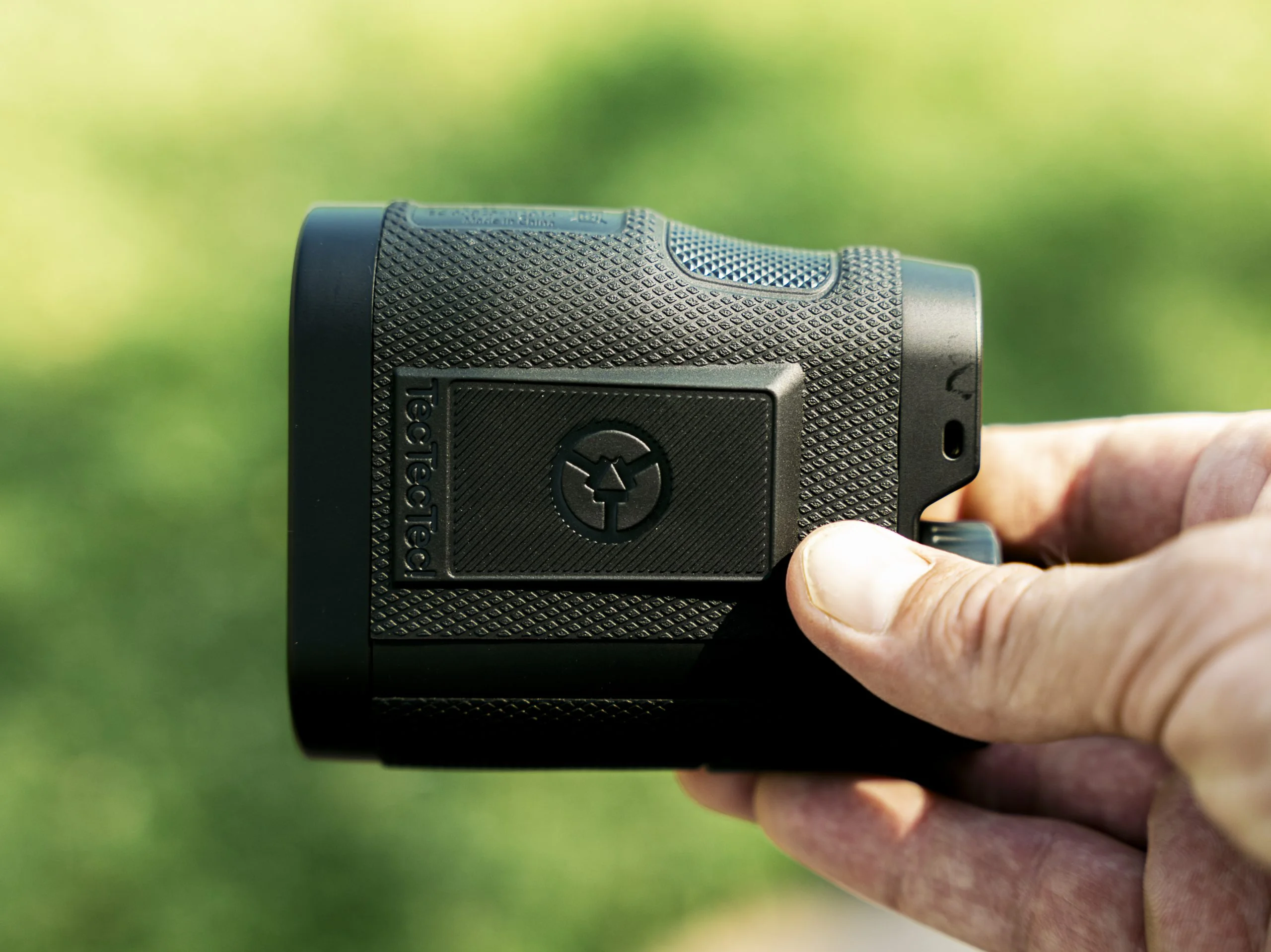 PINM8 Series Golf Rangefinders - Advanced Golf Distance Measurement - Image 10